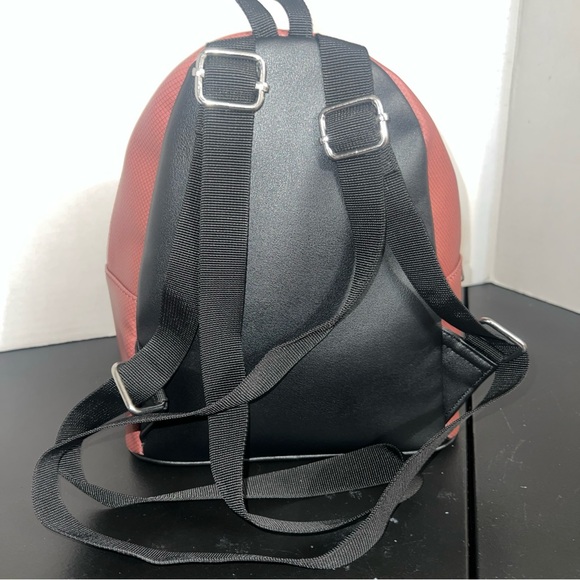 WandaVision mini backpack - Picture 3 of 9